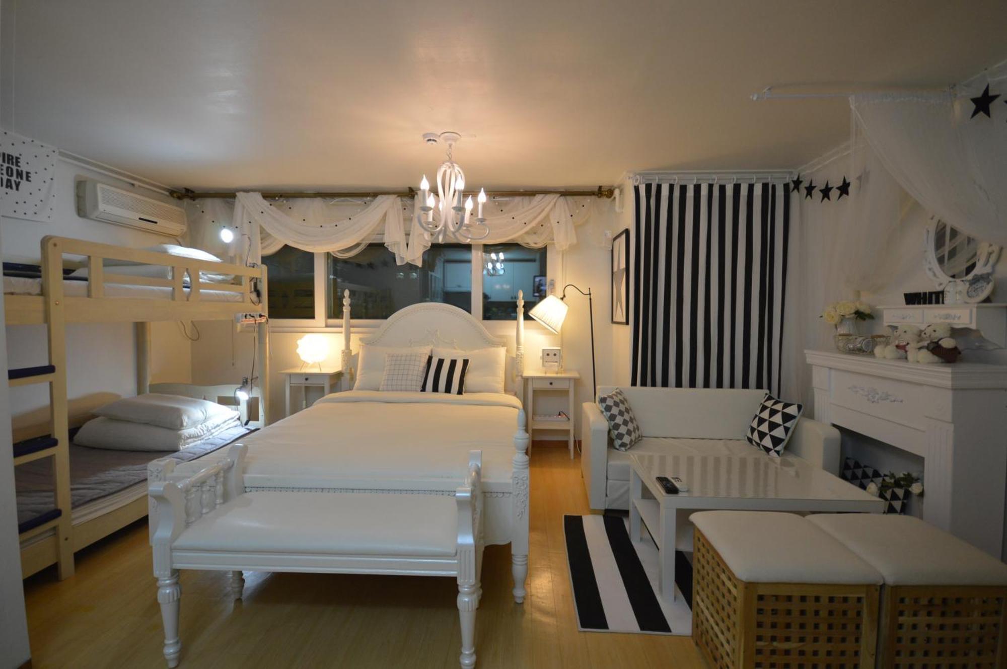 Han River Residence & Guesthouse Σεούλ Δωμάτιο φωτογραφία